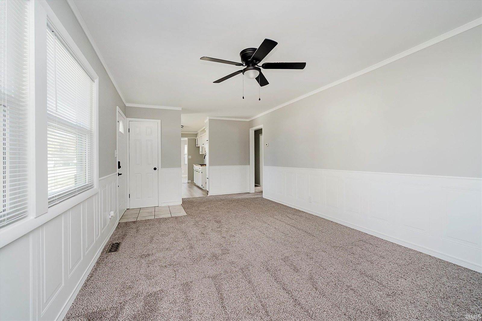 2011 W Sheffield Drive, Muncie, IN 47304