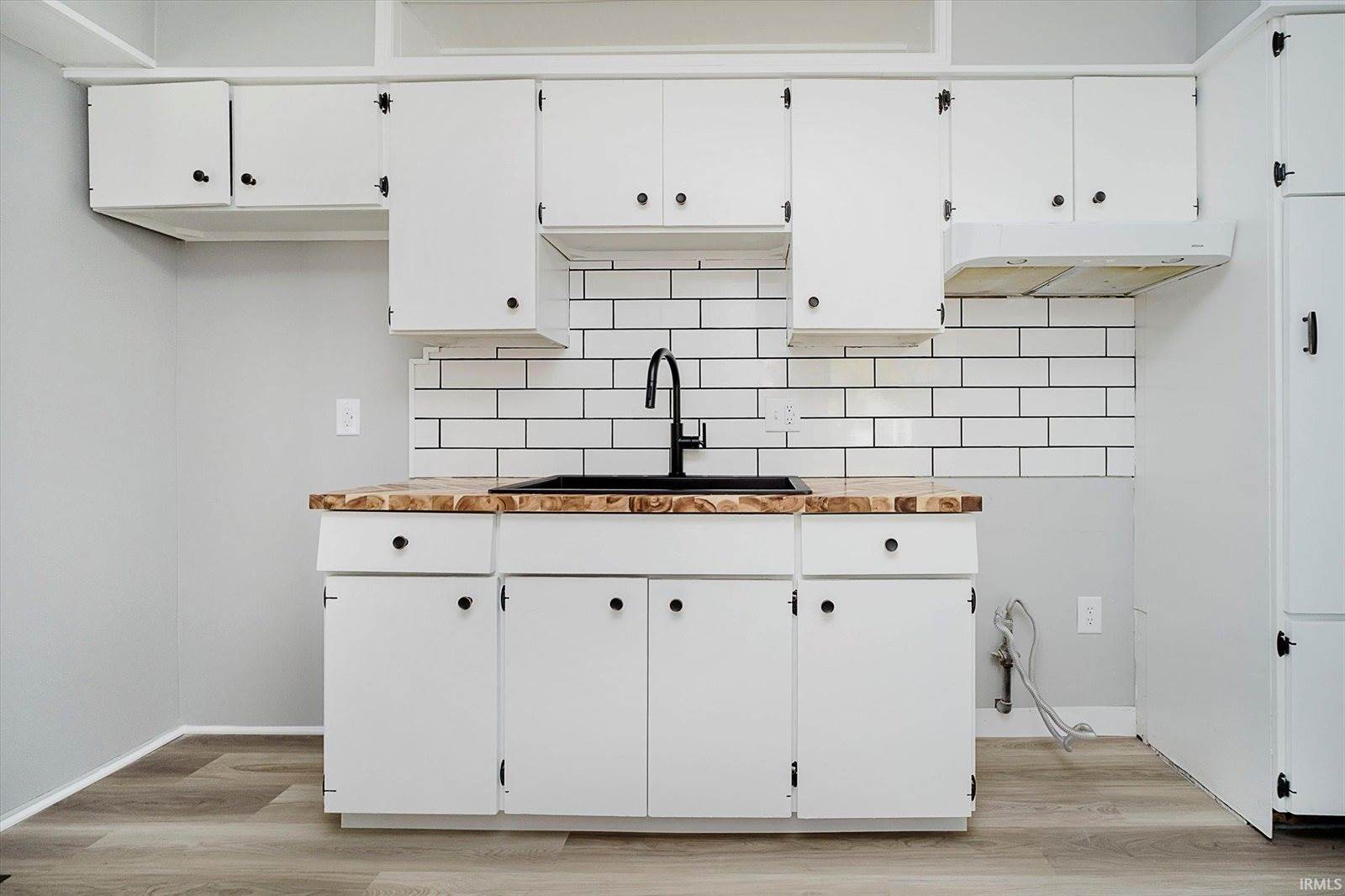 2011 W Sheffield Drive, Muncie, IN 47304