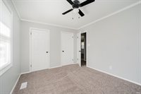 2011 W Sheffield Drive, Muncie, IN 47304