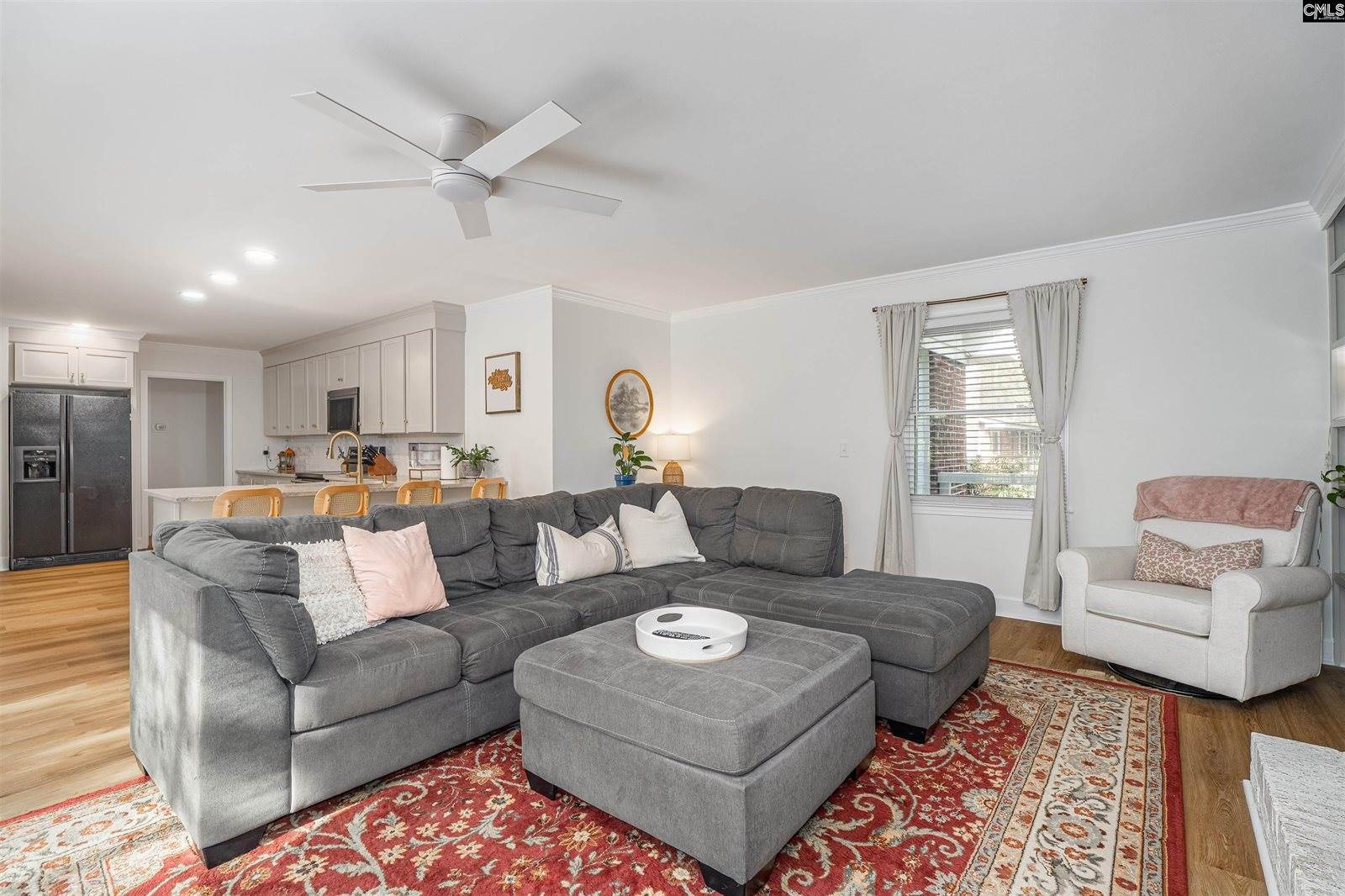 816 Fontanna, West Columbia, SC 29169