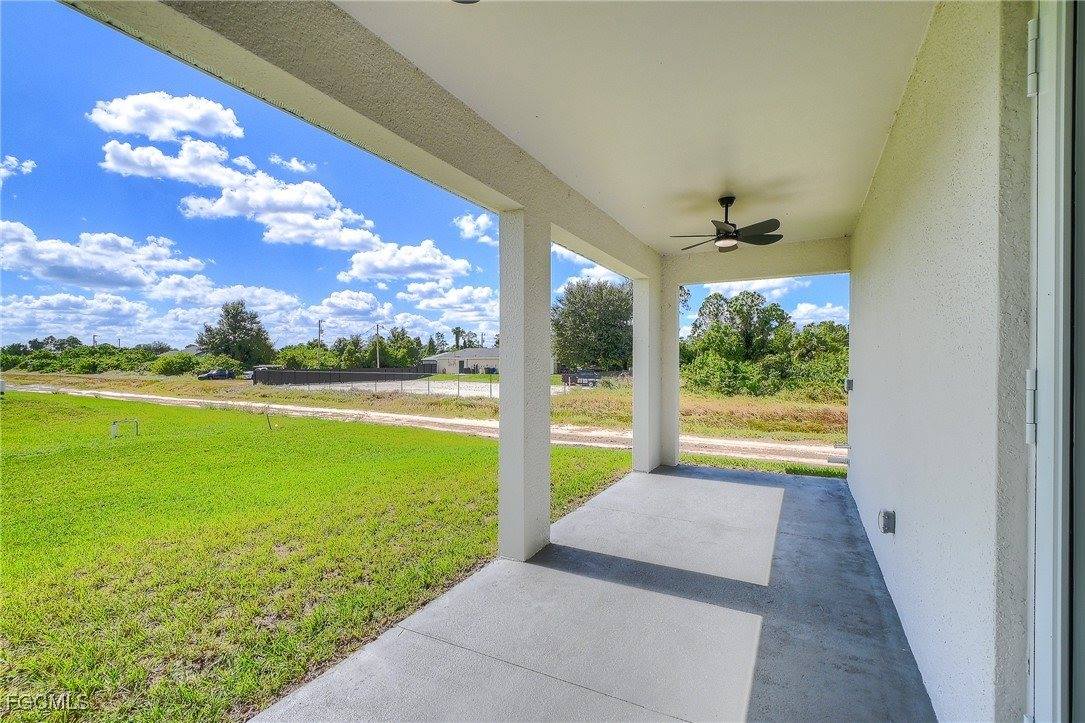 2619 3rd Street SW, Lehigh Acres, FL 33976
