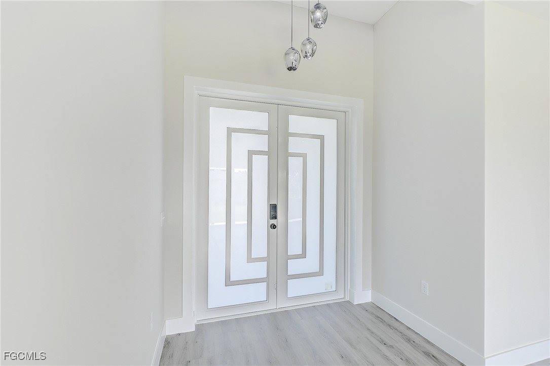 2619 3rd Street SW, Lehigh Acres, FL 33976