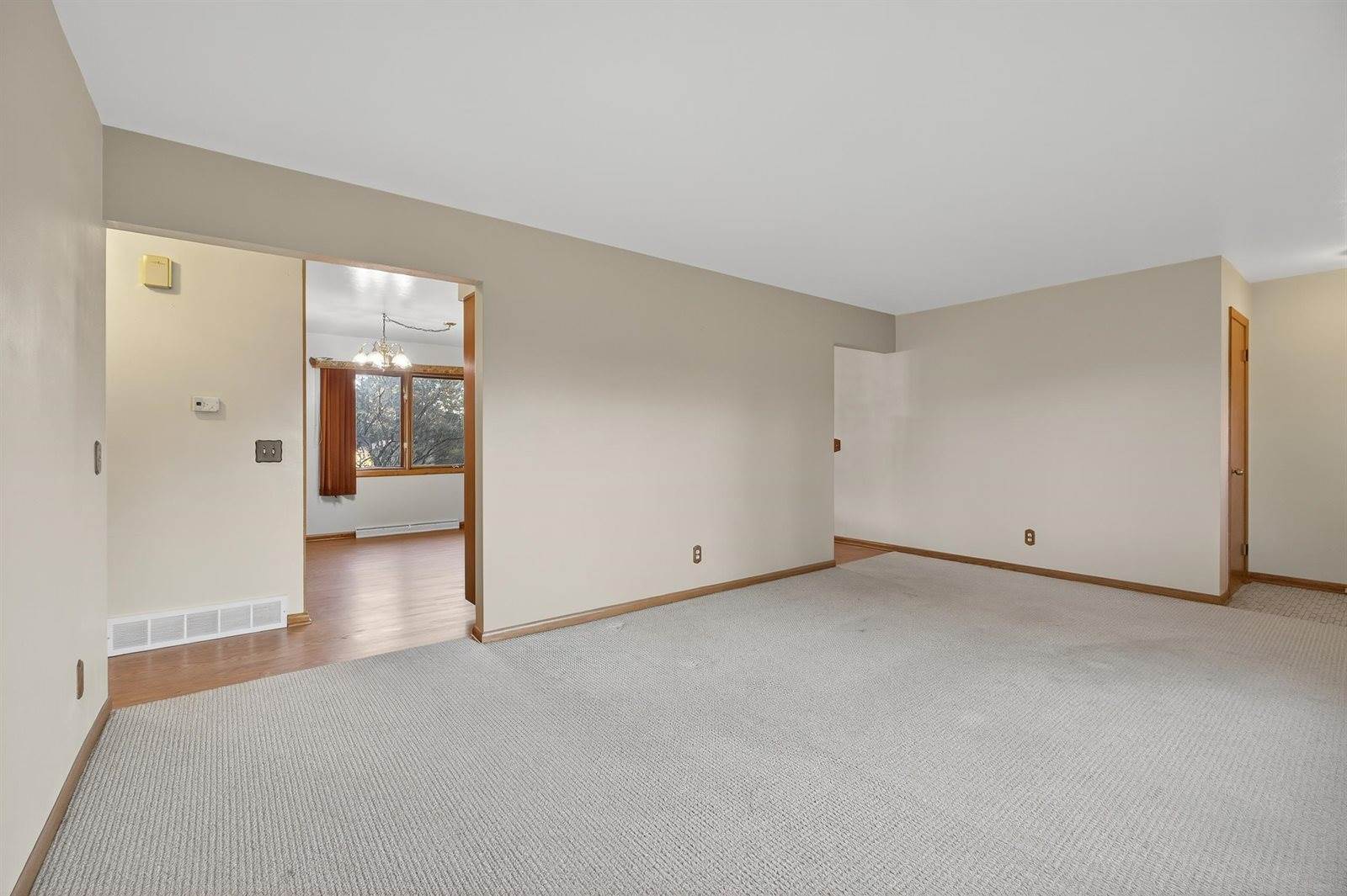 6940 Fairview Lane, Wisconsin Rapids, WI 54494