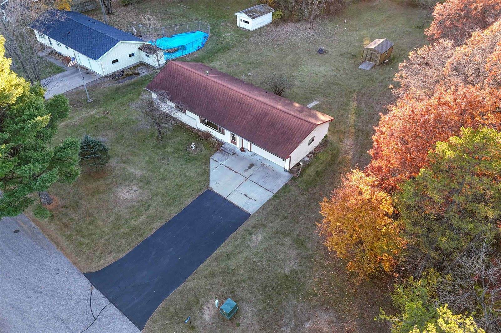 6940 Fairview Lane, Wisconsin Rapids, WI 54494