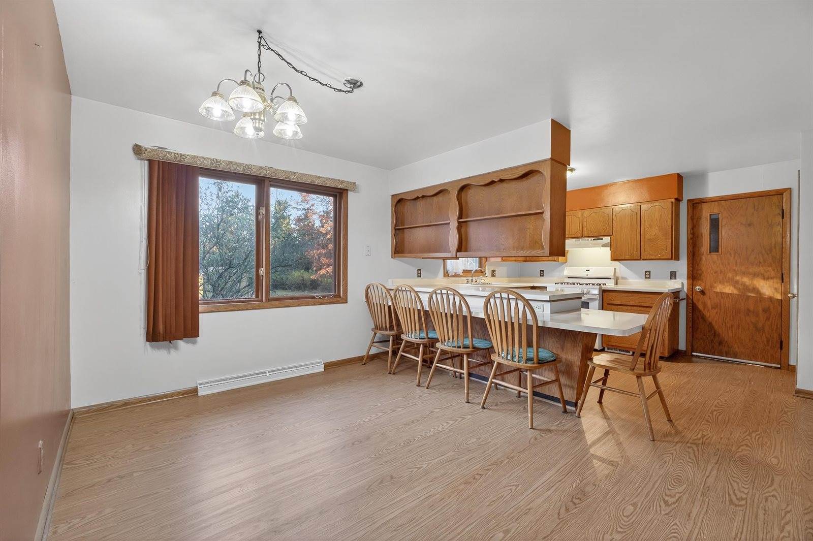 6940 Fairview Lane, Wisconsin Rapids, WI 54494