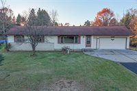 6940 Fairview Lane, Wisconsin Rapids, WI 54494