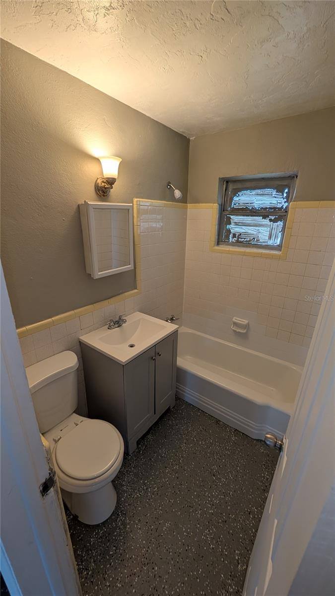 1845 20TH Street, Sarasota, FL 34234