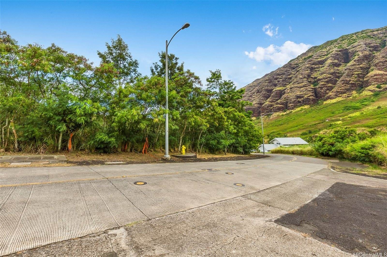 84-1239 Maunaolu Street, Waianae, HI 96792
