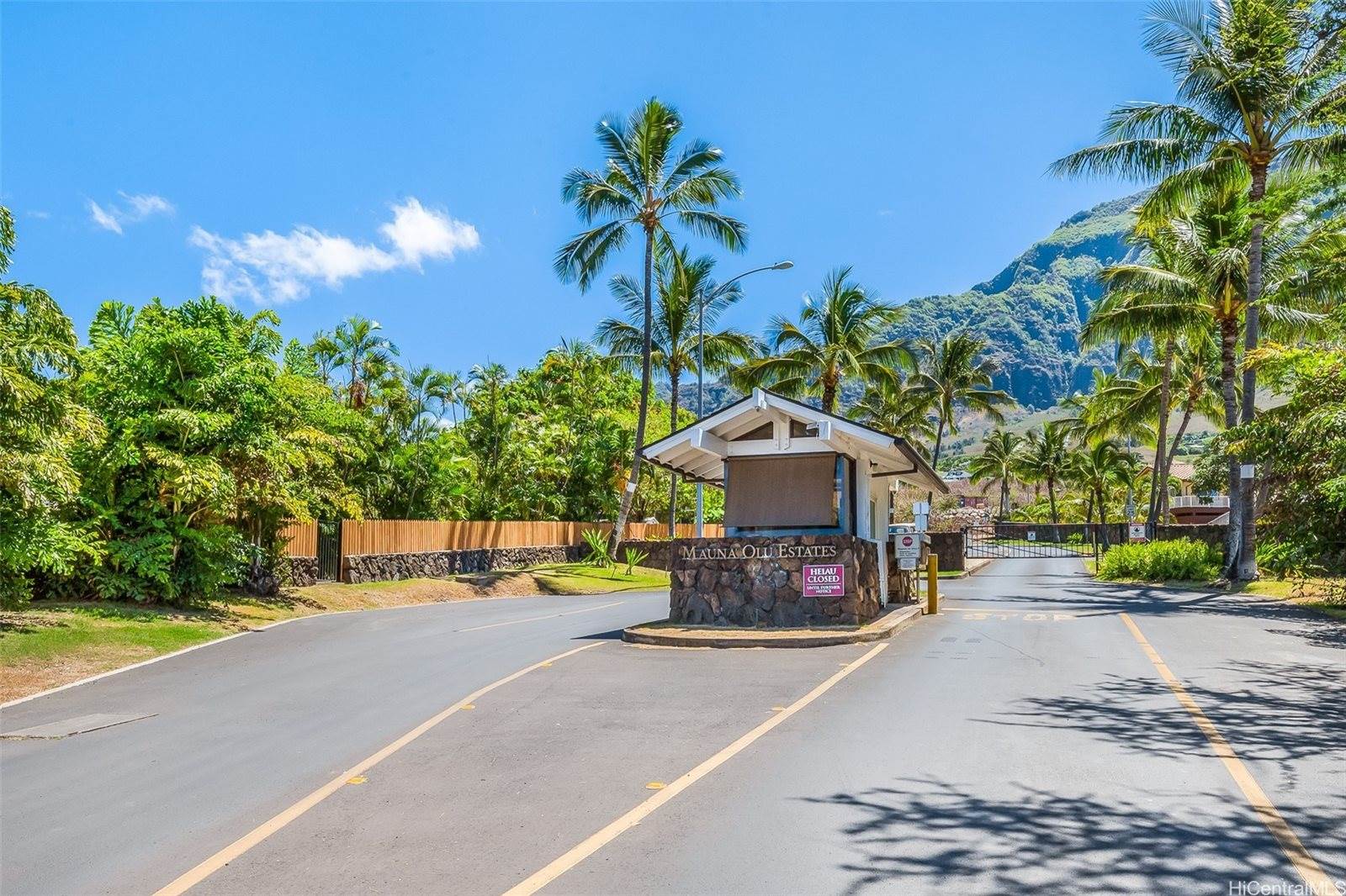 84-1239 Maunaolu Street, Waianae, HI 96792