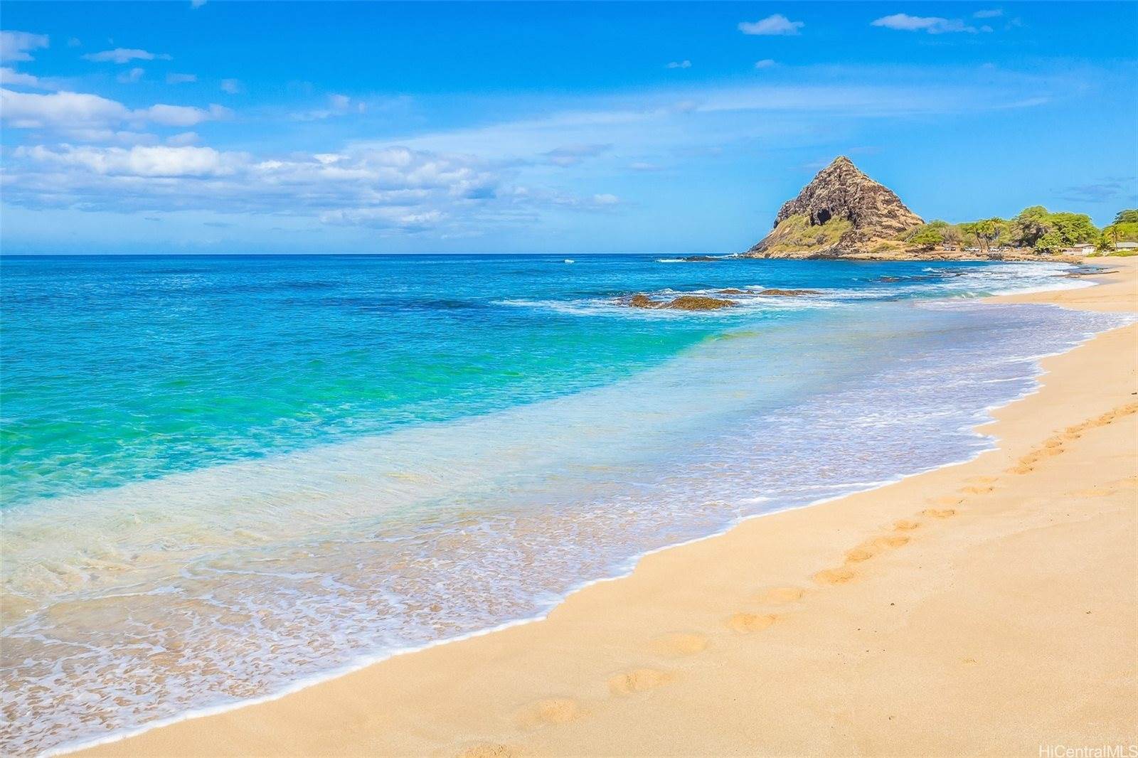 84-1239 Maunaolu Street, Waianae, HI 96792