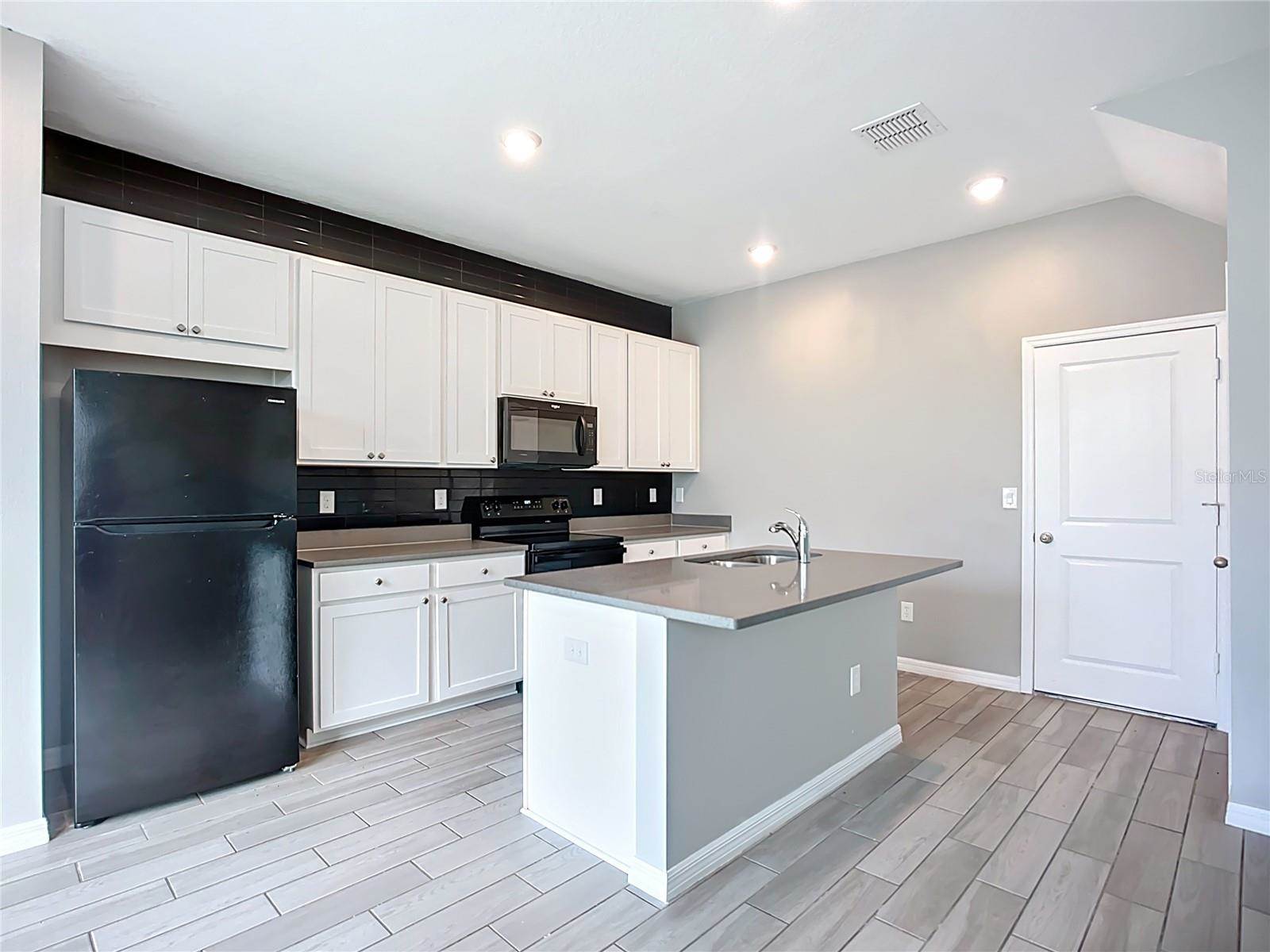 11829 Clare Hill Avenue, Riverview, FL 33579