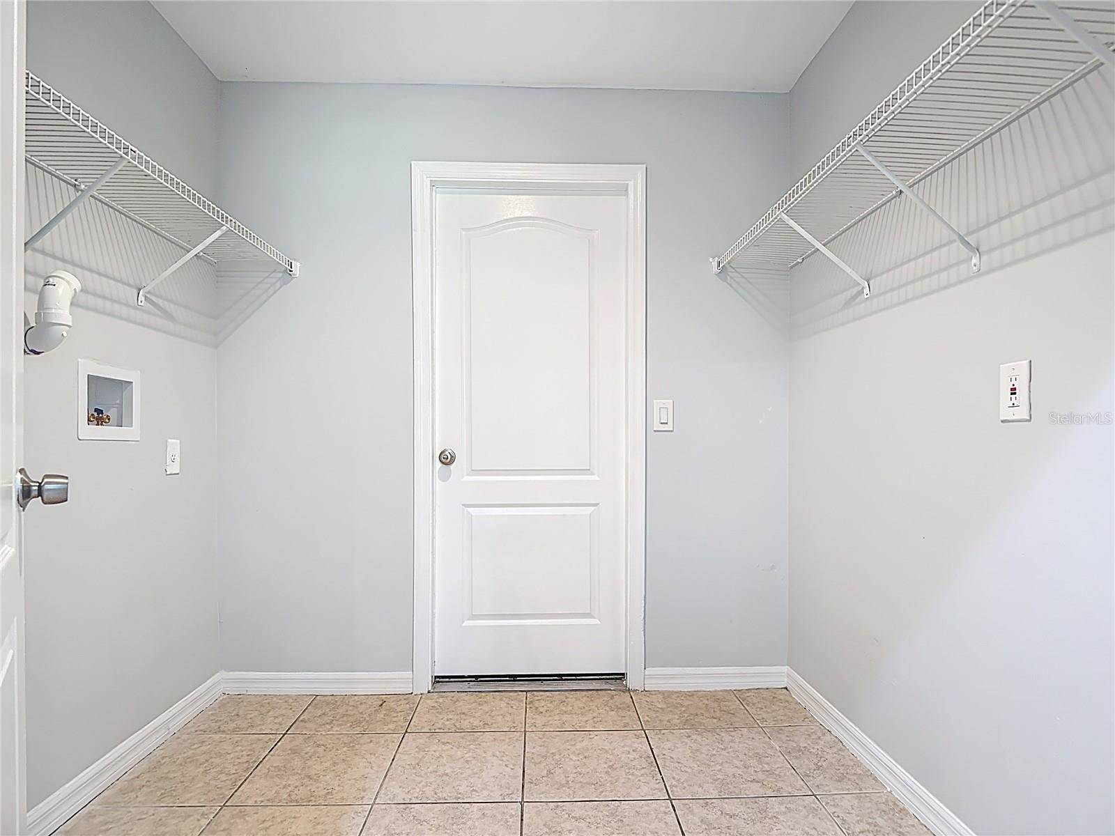 2812 4TH Street SW, Lehigh Acres, FL 33976