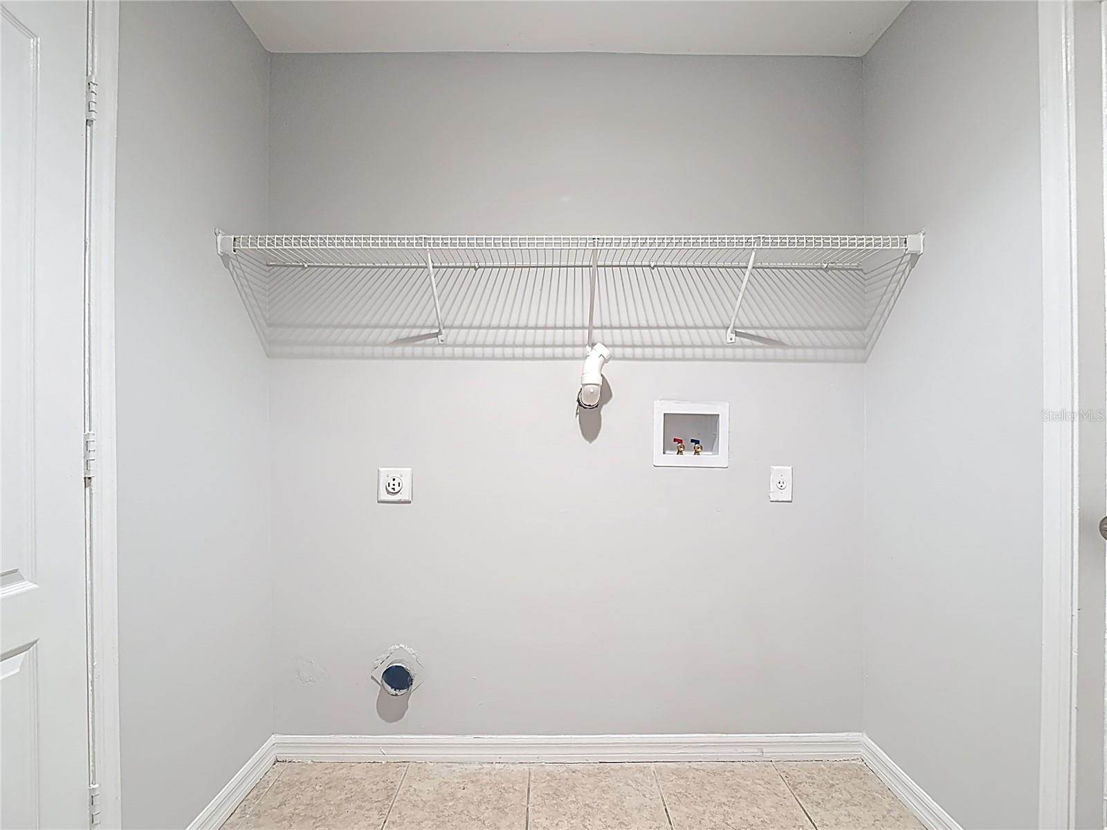 2812 4TH Street SW, Lehigh Acres, FL 33976