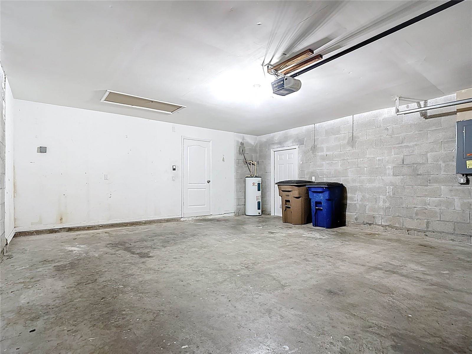 2812 4TH Street SW, Lehigh Acres, FL 33976