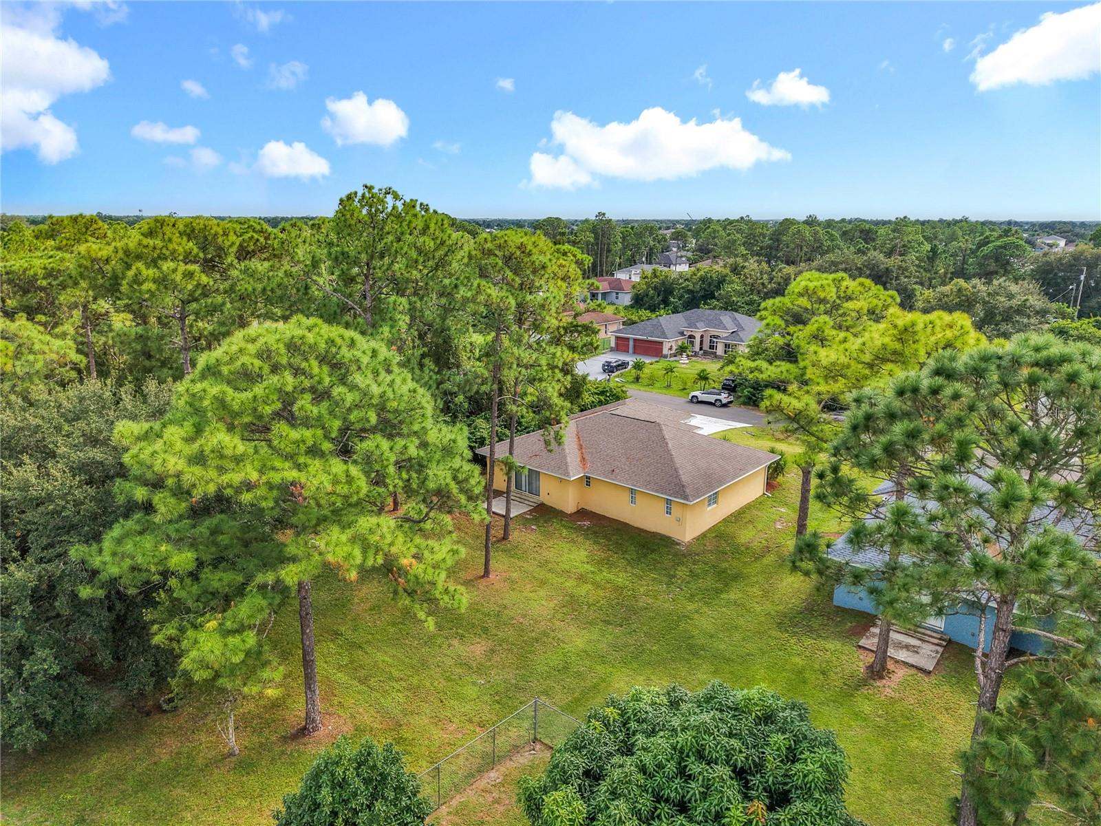 2812 4TH Street SW, Lehigh Acres, FL 33976