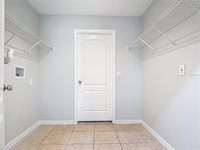 2812 4TH Street SW, Lehigh Acres, FL 33976