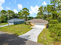 2812 4TH Street SW, Lehigh Acres, FL 33976