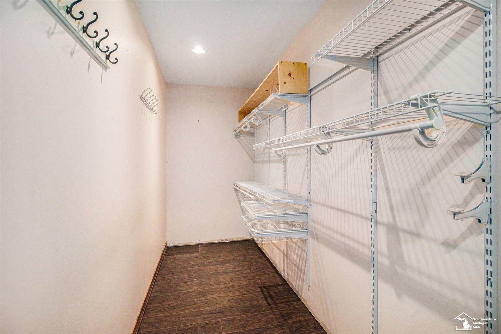 530 Beagle Road, Blissfield, MI 49228