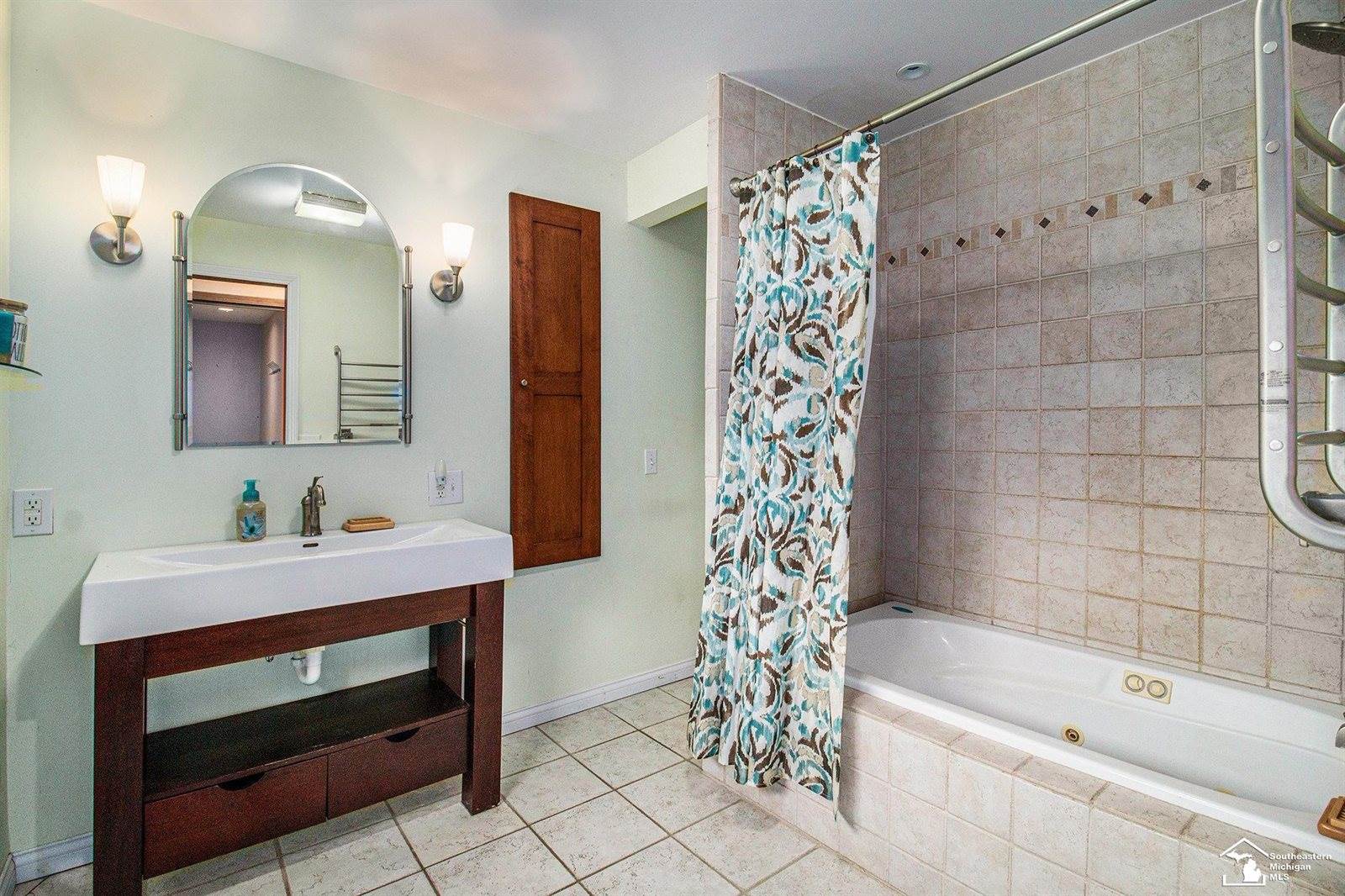 530 Beagle Road, Blissfield, MI 49228