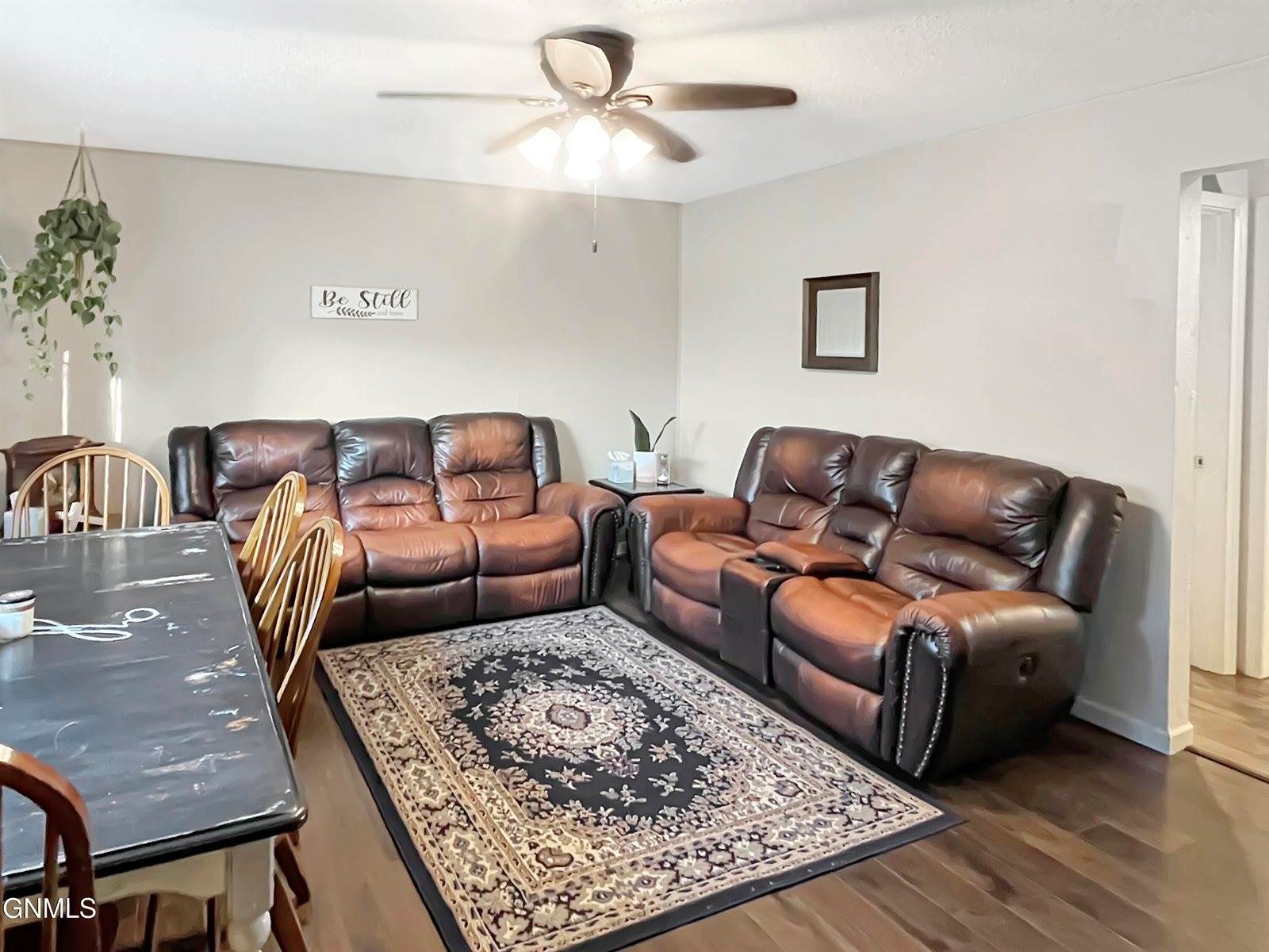 1718 4th Street West, Williston, ND 58801