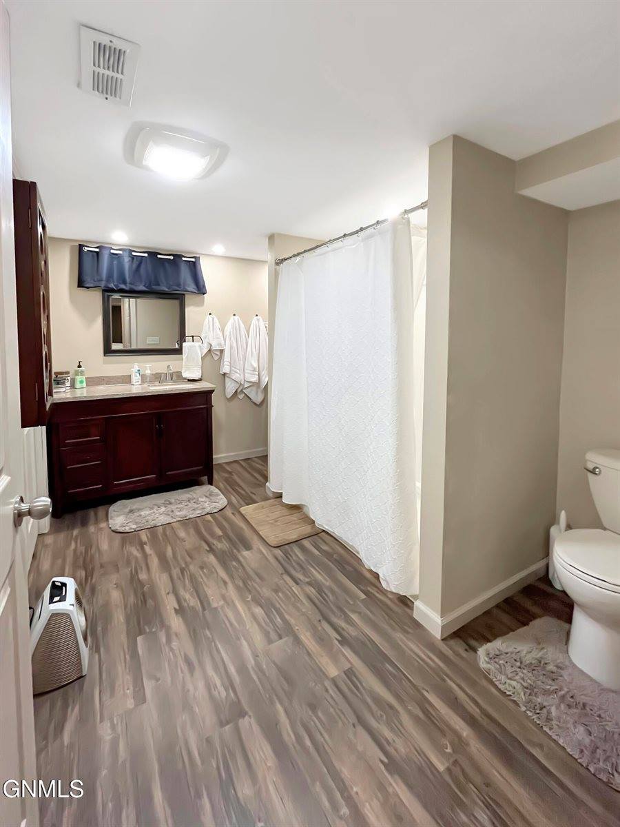 1718 4th Street West, Williston, ND 58801