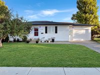 1718 4th Street West, Williston, ND 58801