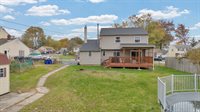 708 Lamp Post Ln, Aston, PA 19014