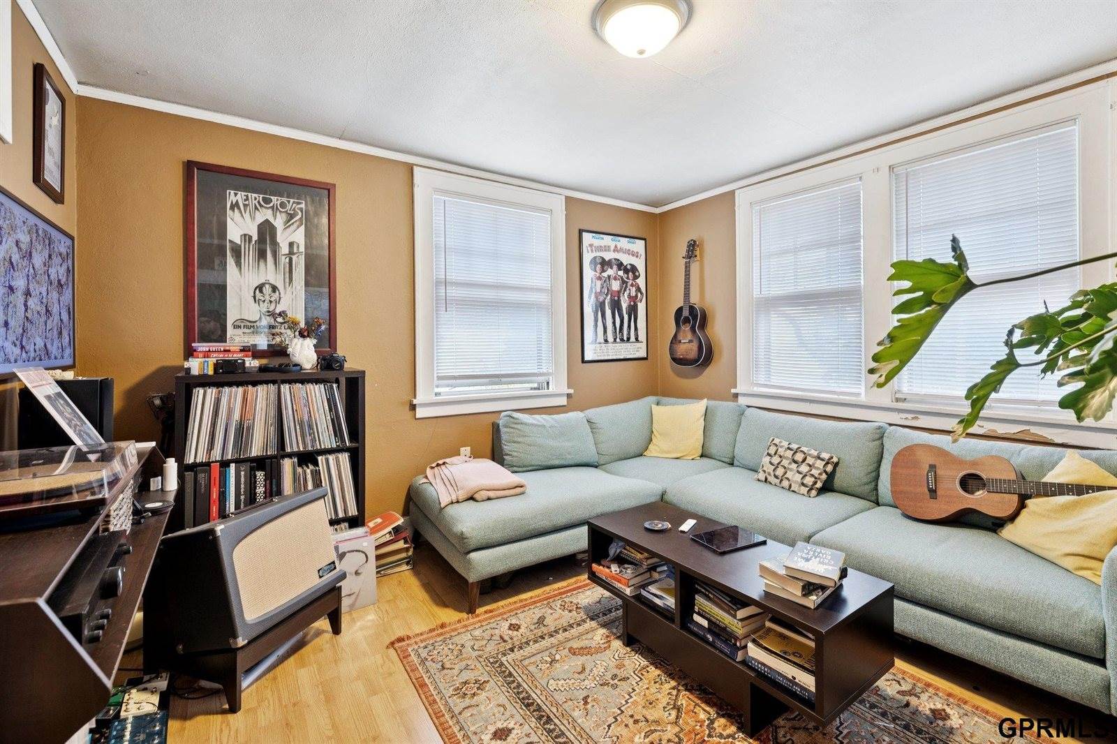 4854 Cuming Street, Omaha, NE 68132