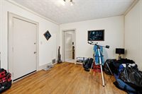 4854 Cuming Street, Omaha, NE 68132