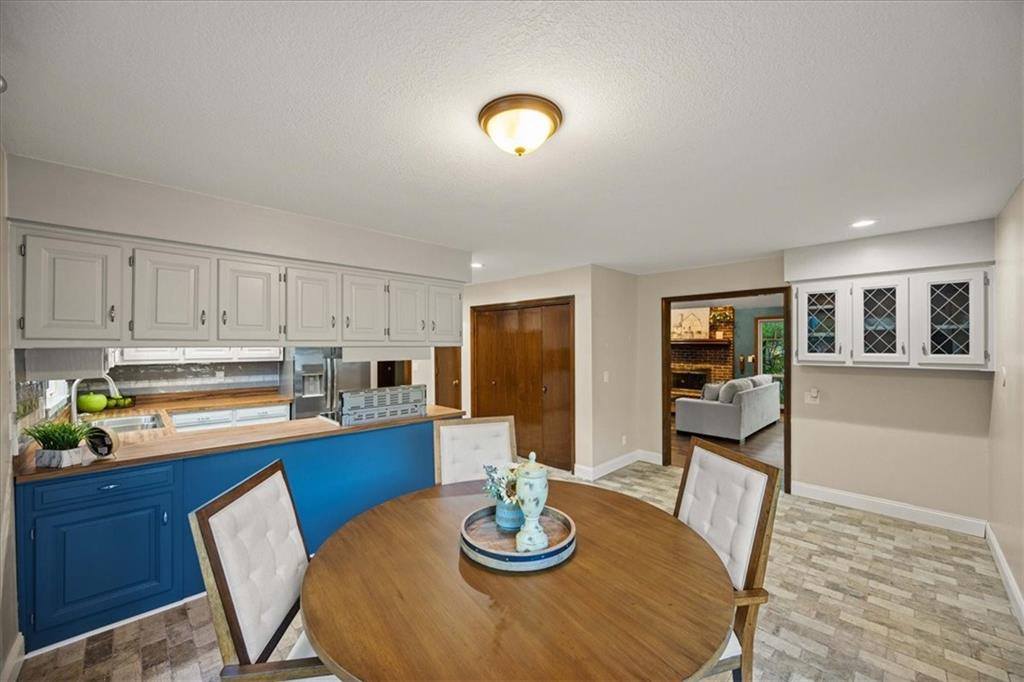 7212 Mastin Street, Merriam, KS 66203