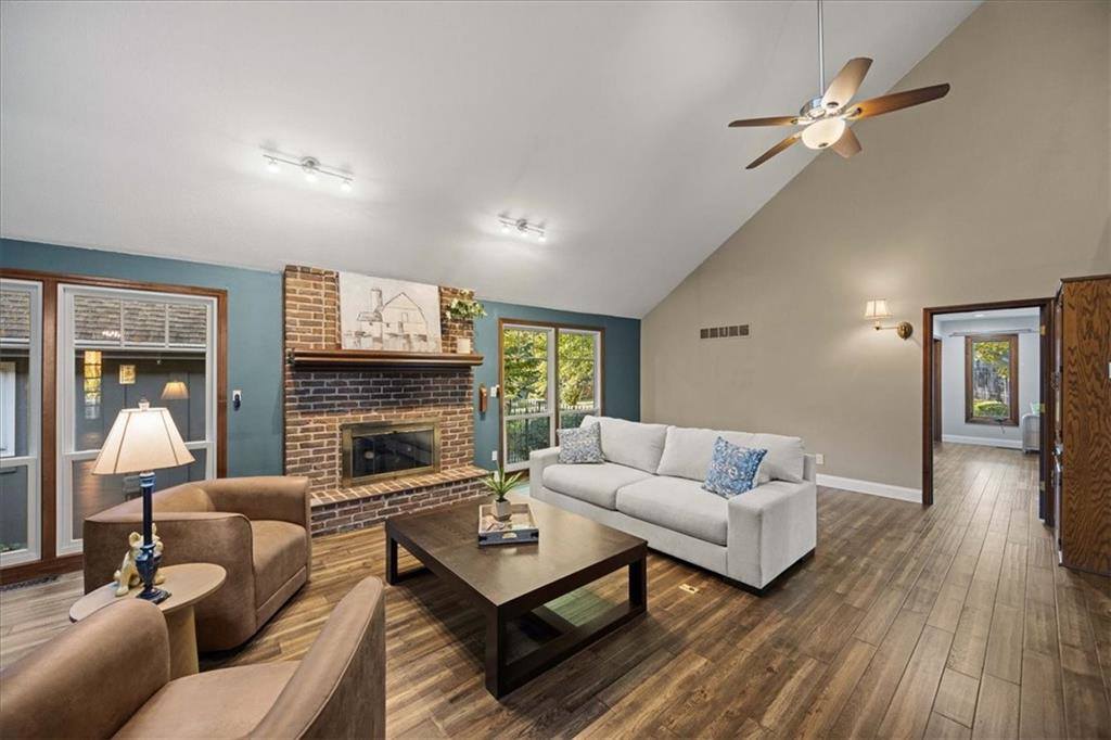 7212 Mastin Street, Merriam, KS 66203