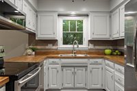 7212 Mastin Street, Merriam, KS 66203