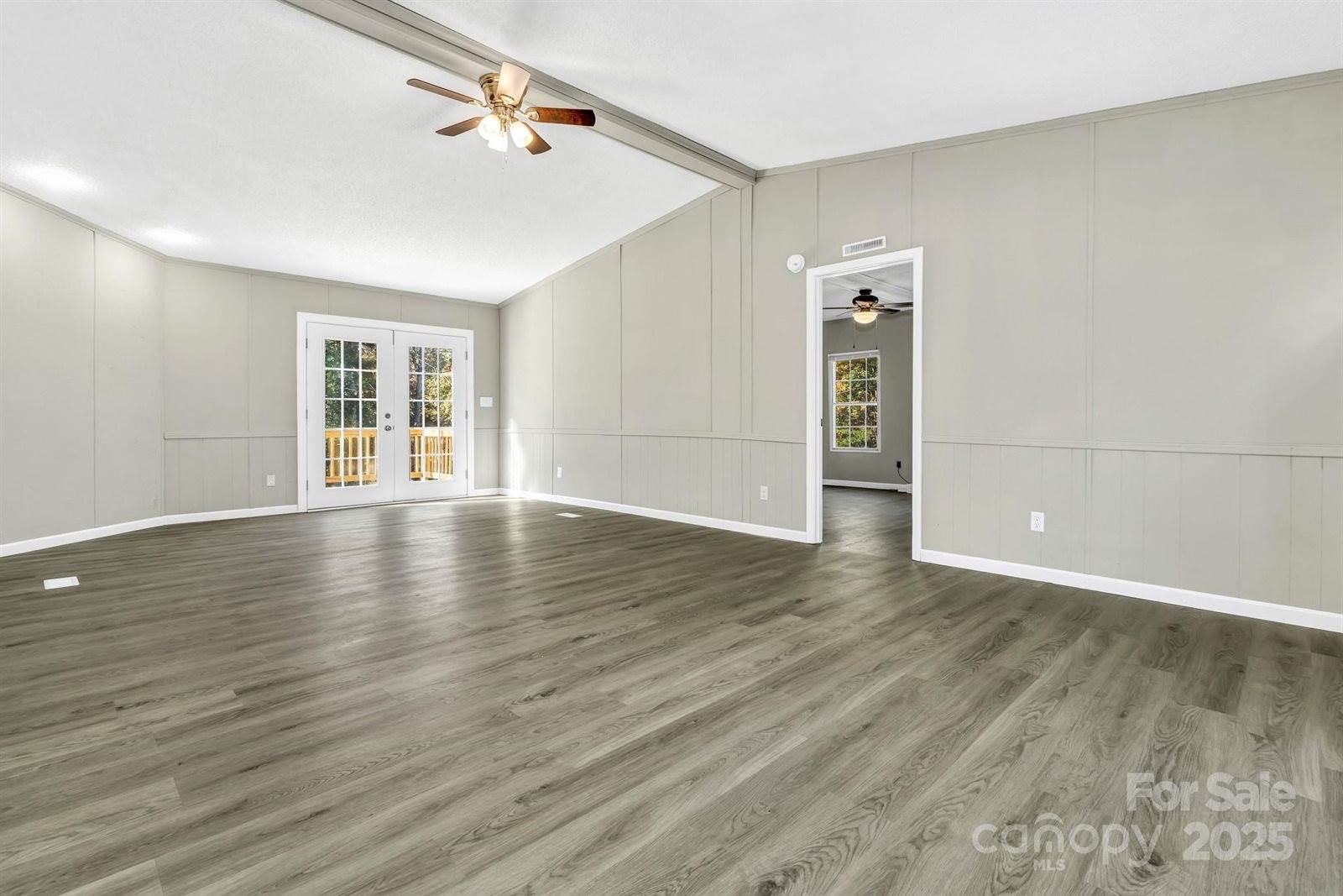 80 Winter Lane, Mill Spring, NC 28756