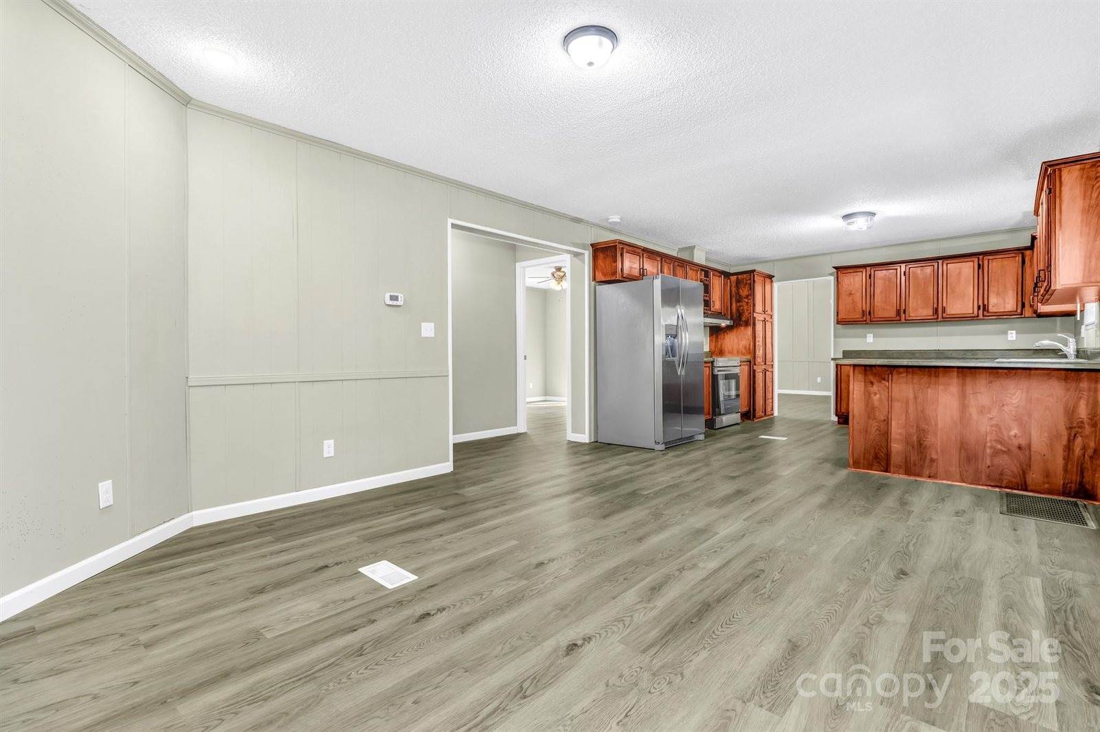 80 Winter Lane, Mill Spring, NC 28756