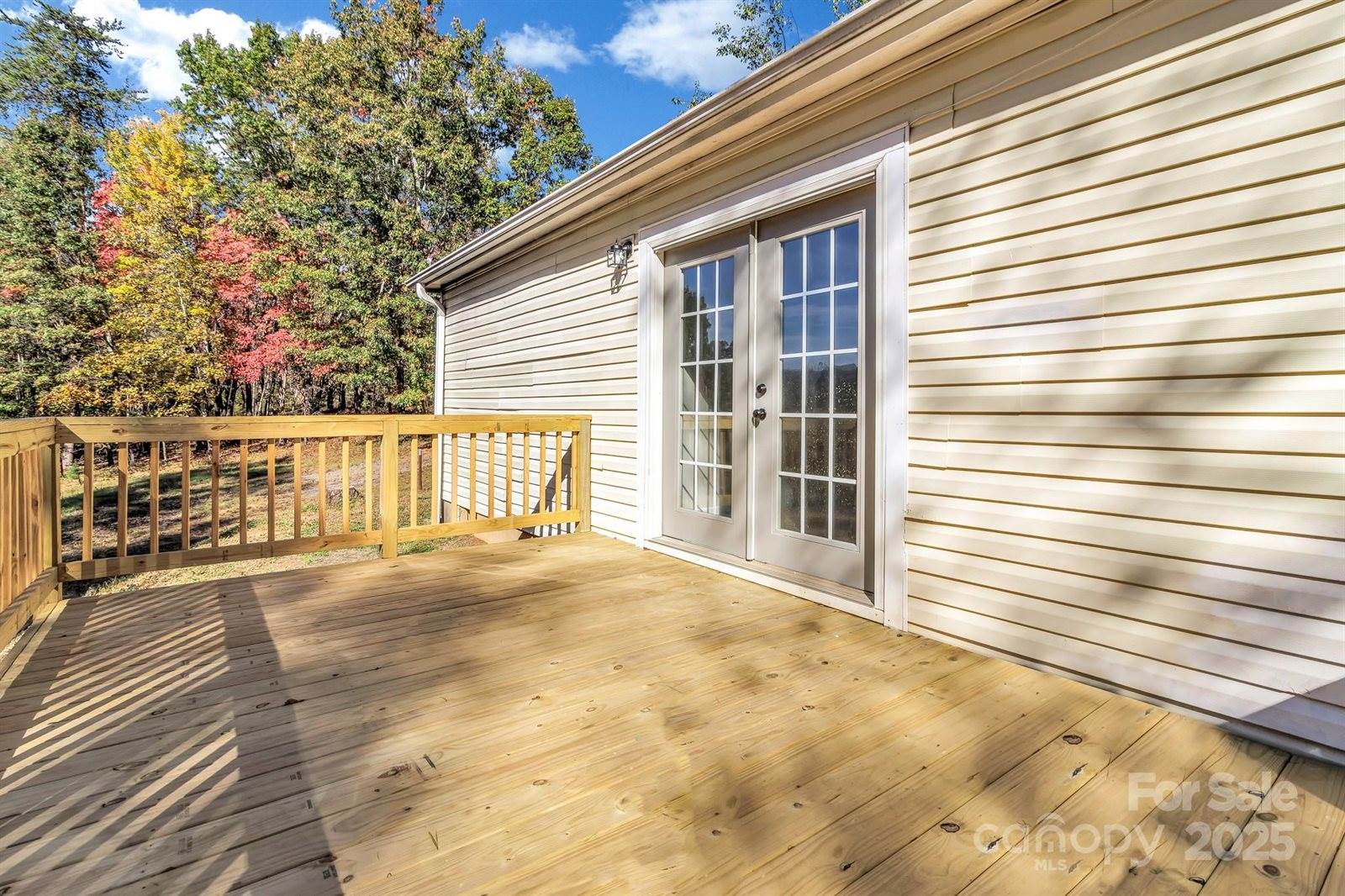 80 Winter Lane, Mill Spring, NC 28756