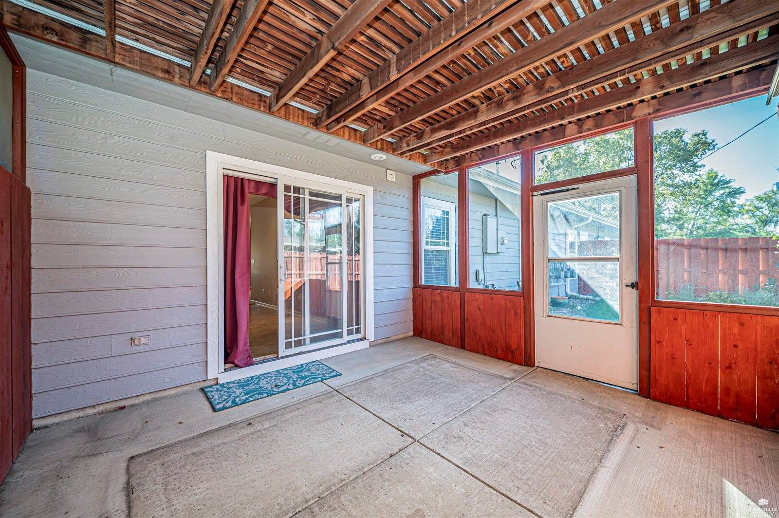 1221 NW 5th Street, Abilene, KS 67410