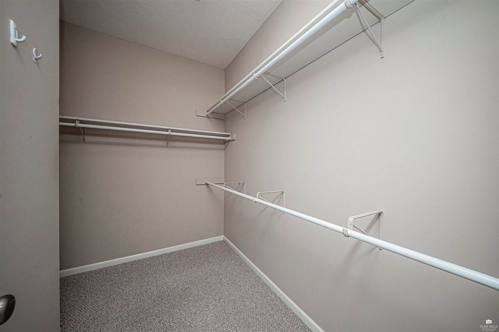 1221 NW 5th Street, Abilene, KS 67410