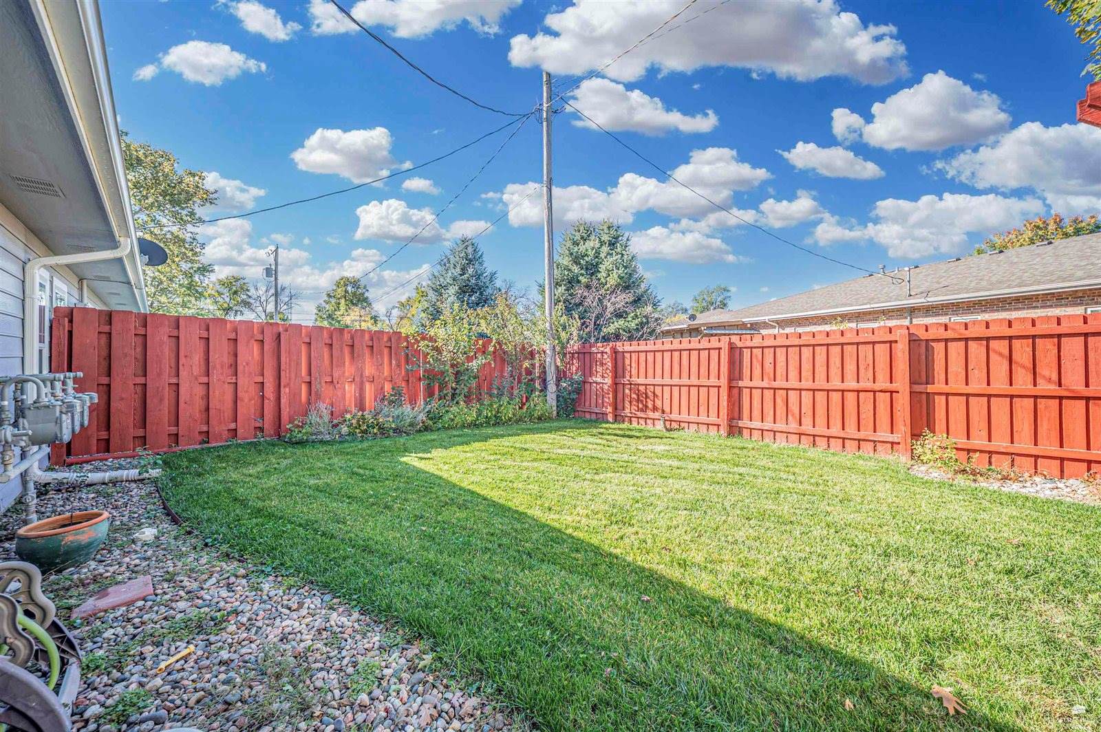 1221 NW 5th Street, Abilene, KS 67410