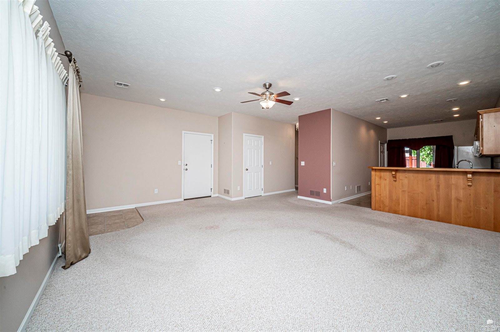 1221 NW 5th Street, Abilene, KS 67410