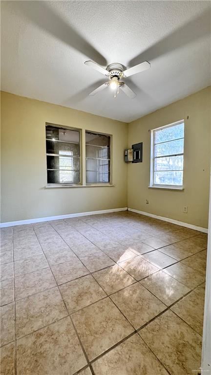 1137 South Texas Avenue, Mercedes, TX 78570