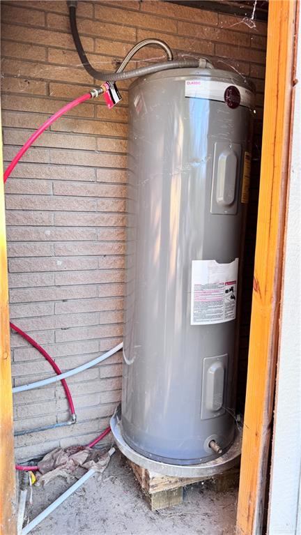 1137 South Texas Avenue, Mercedes, TX 78570