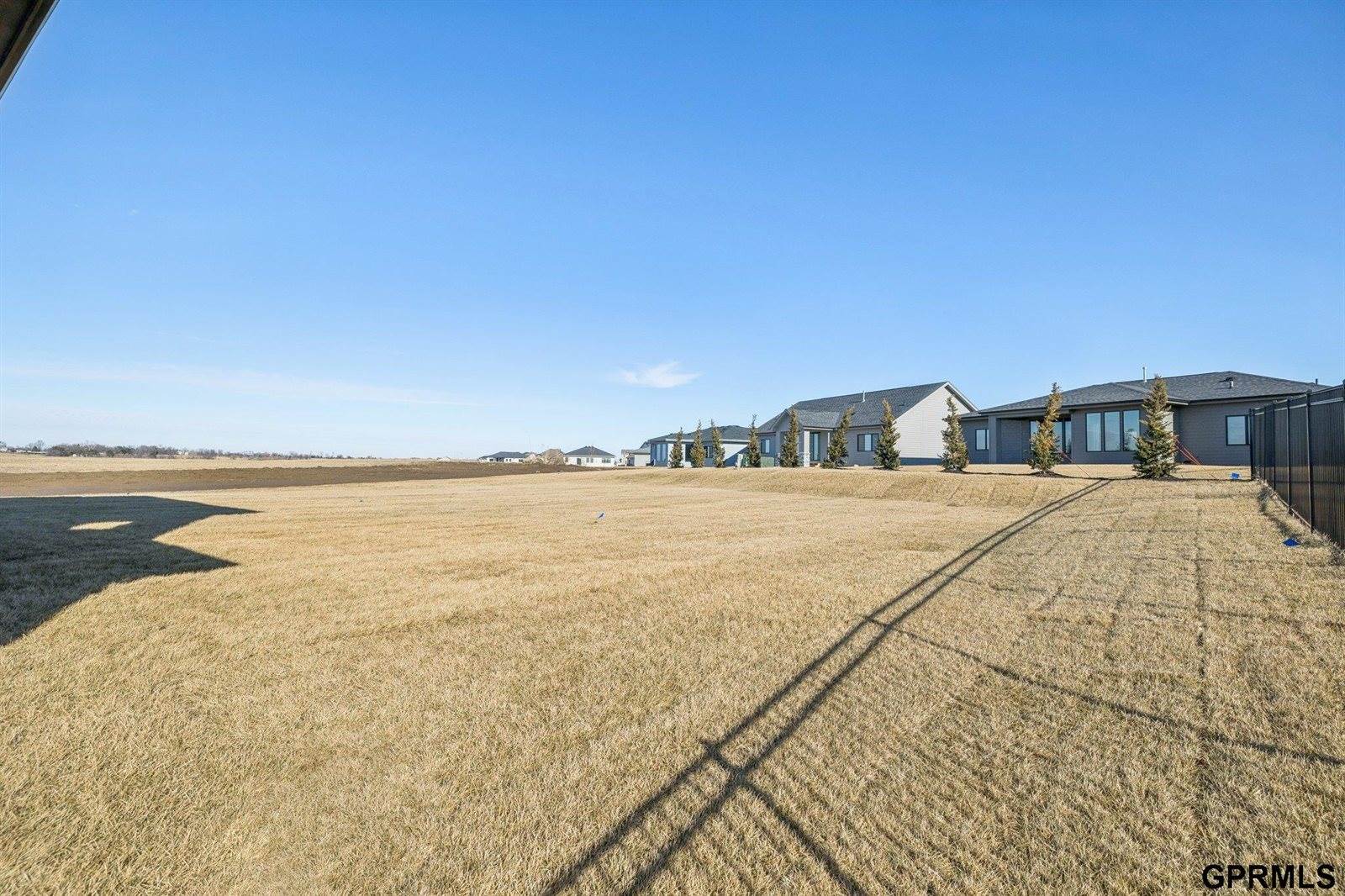 5763 Kestrel Parkway, Elkhorn, NE 68022