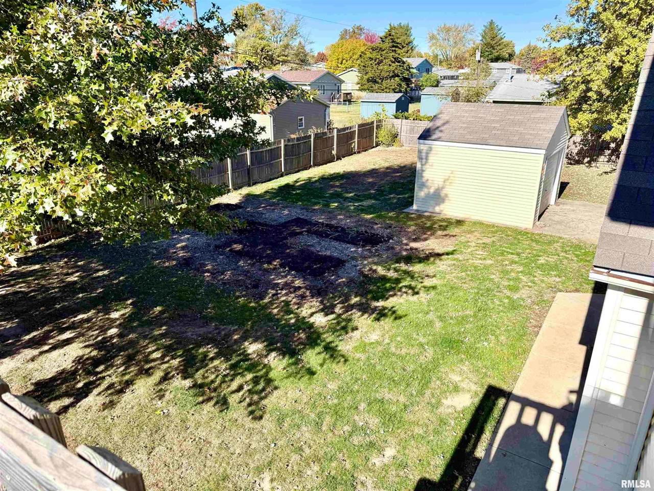 815 1ST Street, Colona, IL 61241