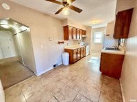 815 1ST Street, Colona, IL 61241