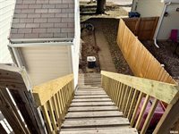 815 1ST Street, Colona, IL 61241