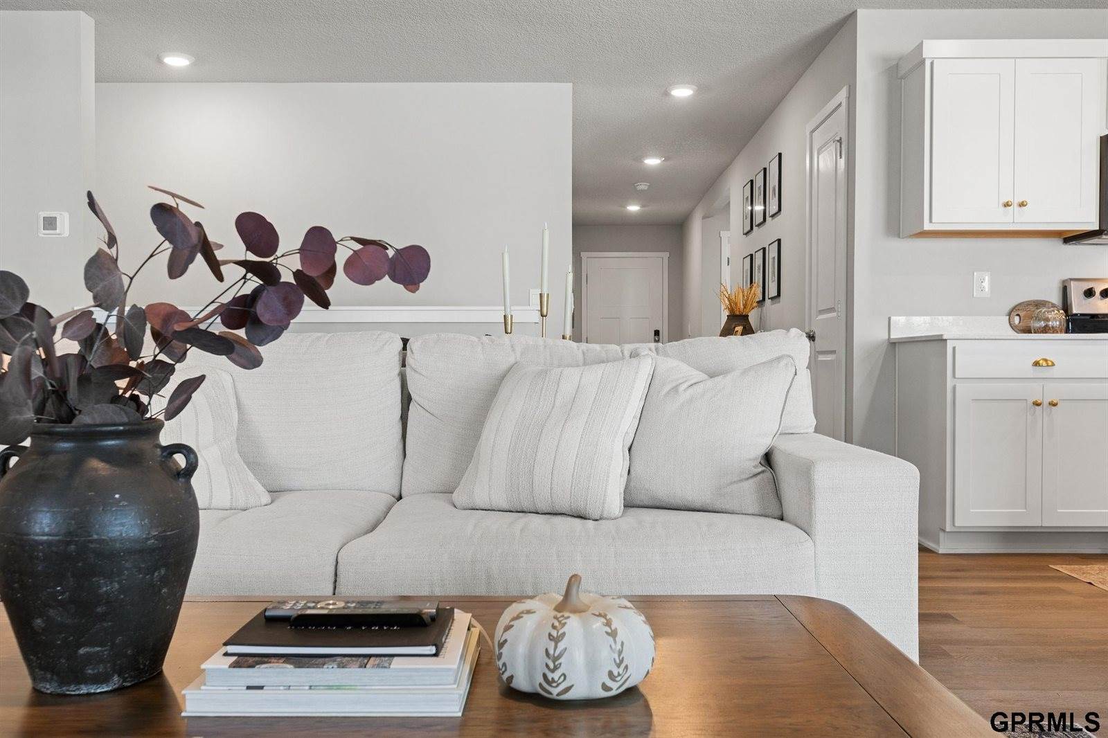 8507 South 184Th Street, Omaha, NE 68136