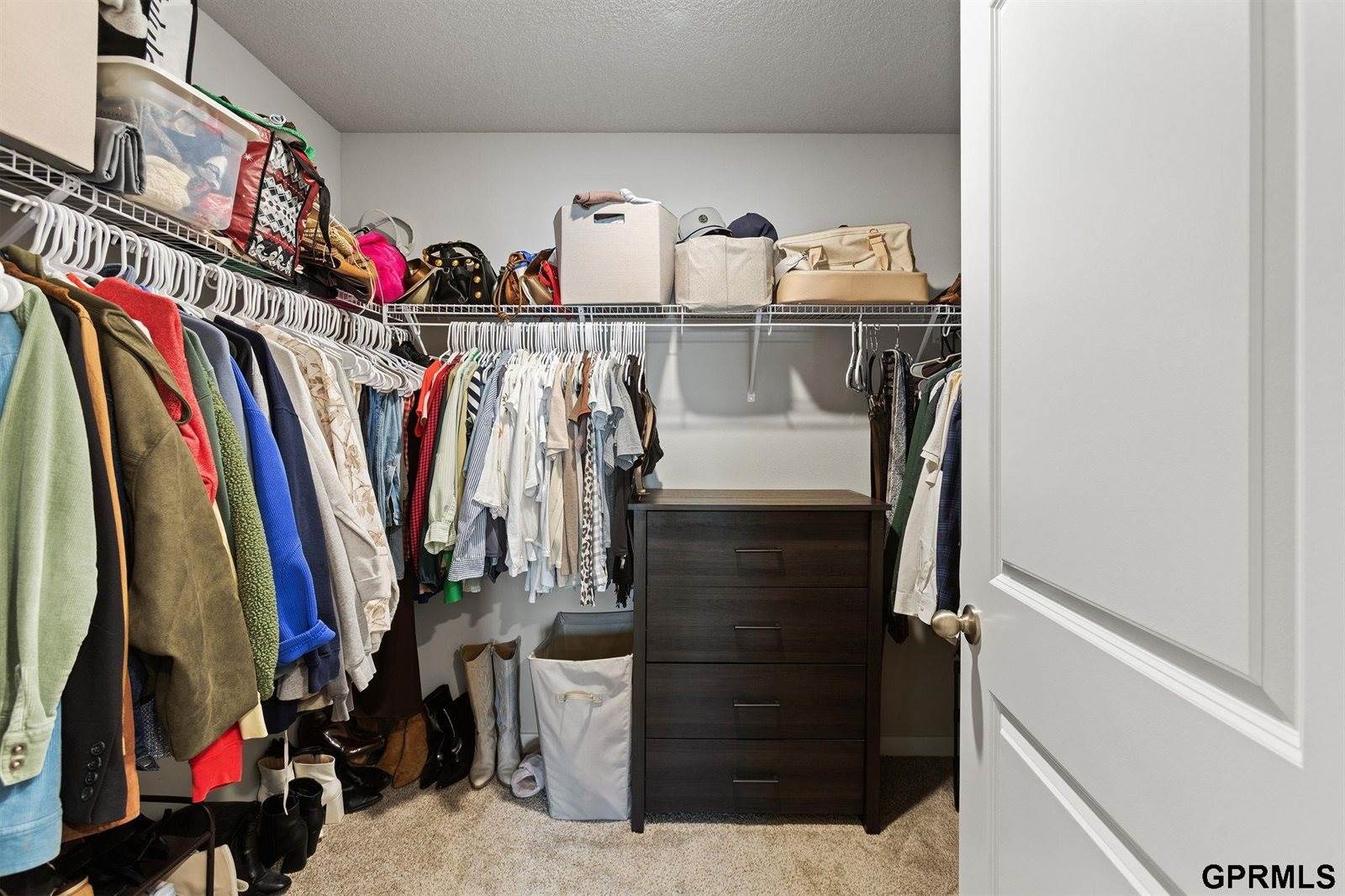 8507 South 184Th Street, Omaha, NE 68136