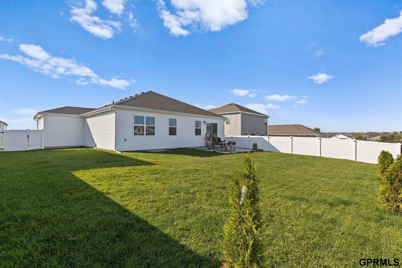 8507 South 184Th Street, Omaha, NE 68136