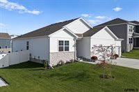 8507 South 184Th Street, Omaha, NE 68136