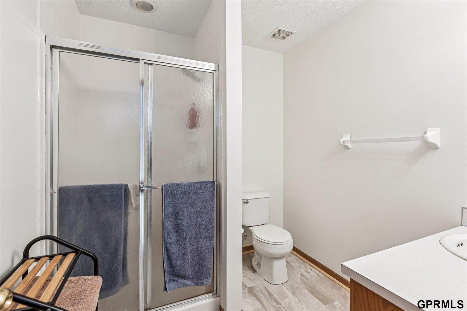 6304 North 103Rd Street, Omaha, NE 68134